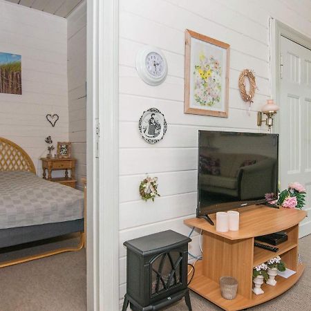 4 Person Holiday Home In R M Lakolk Экстерьер фото