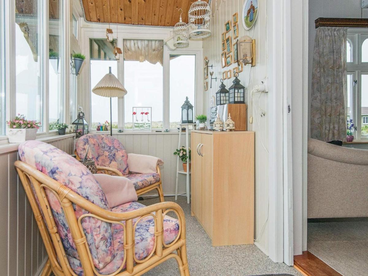 4 Person Holiday Home In R M Lakolk Экстерьер фото