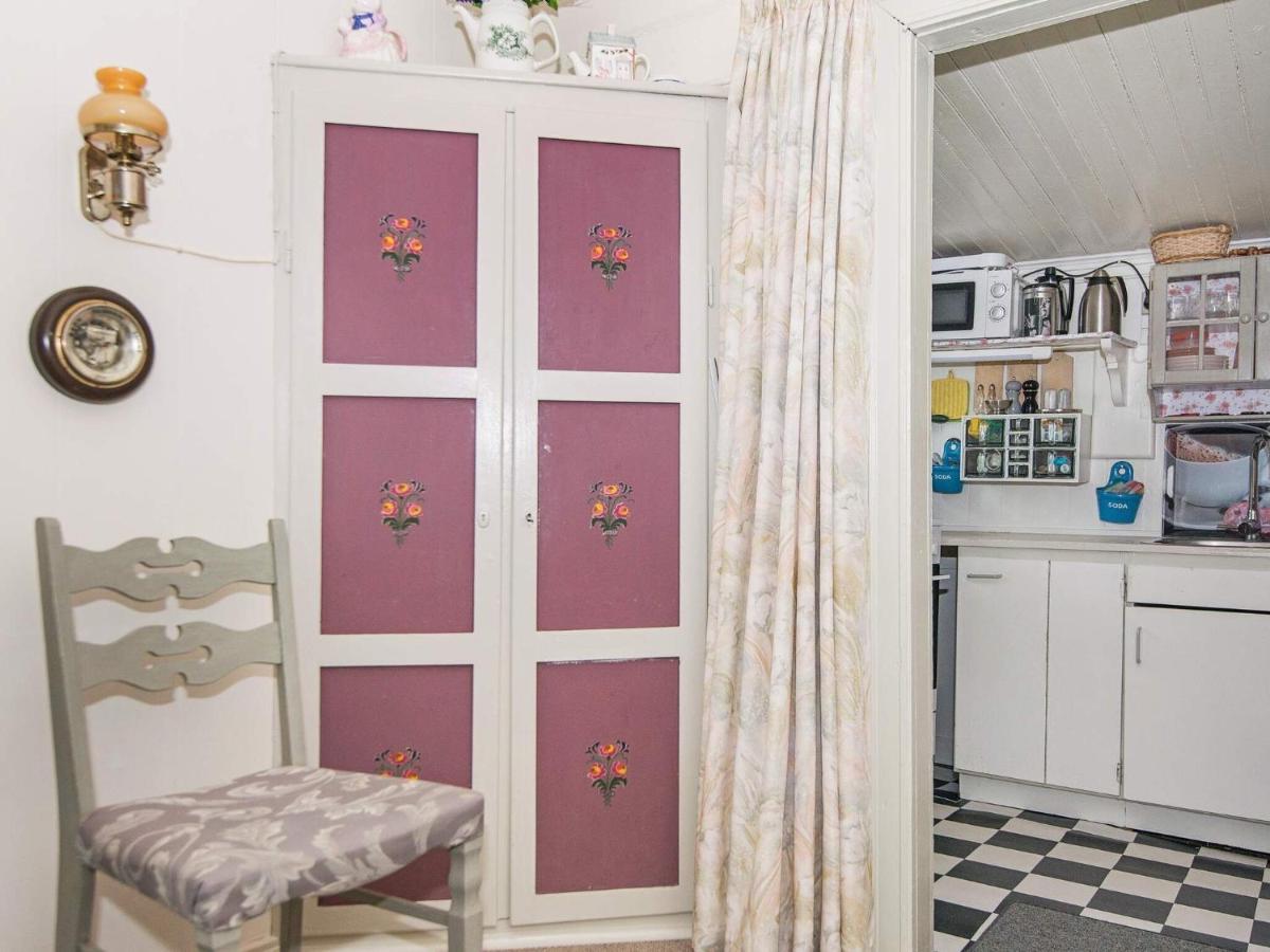 4 Person Holiday Home In R M Lakolk Экстерьер фото